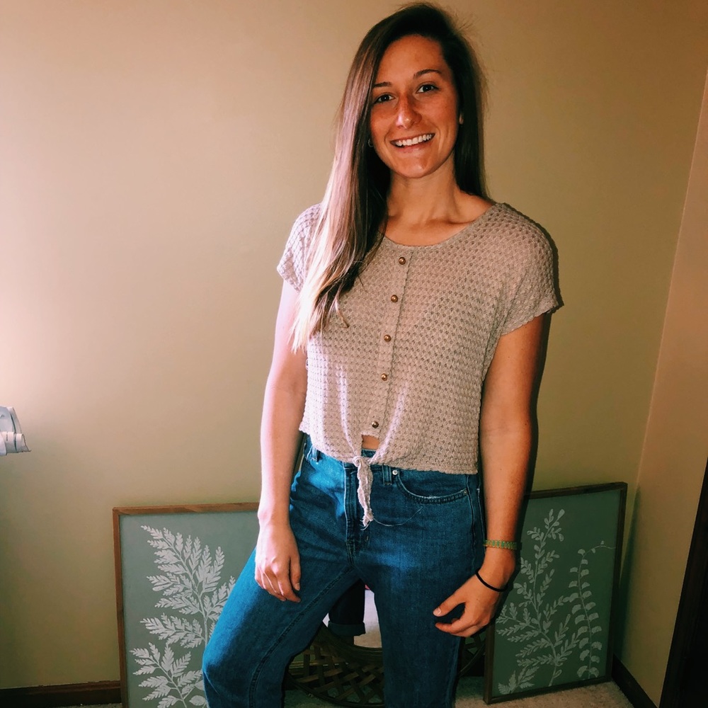 Tee
